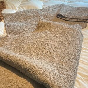 Restoration Hardware Mattelasse Coverlet with shams in Taupe